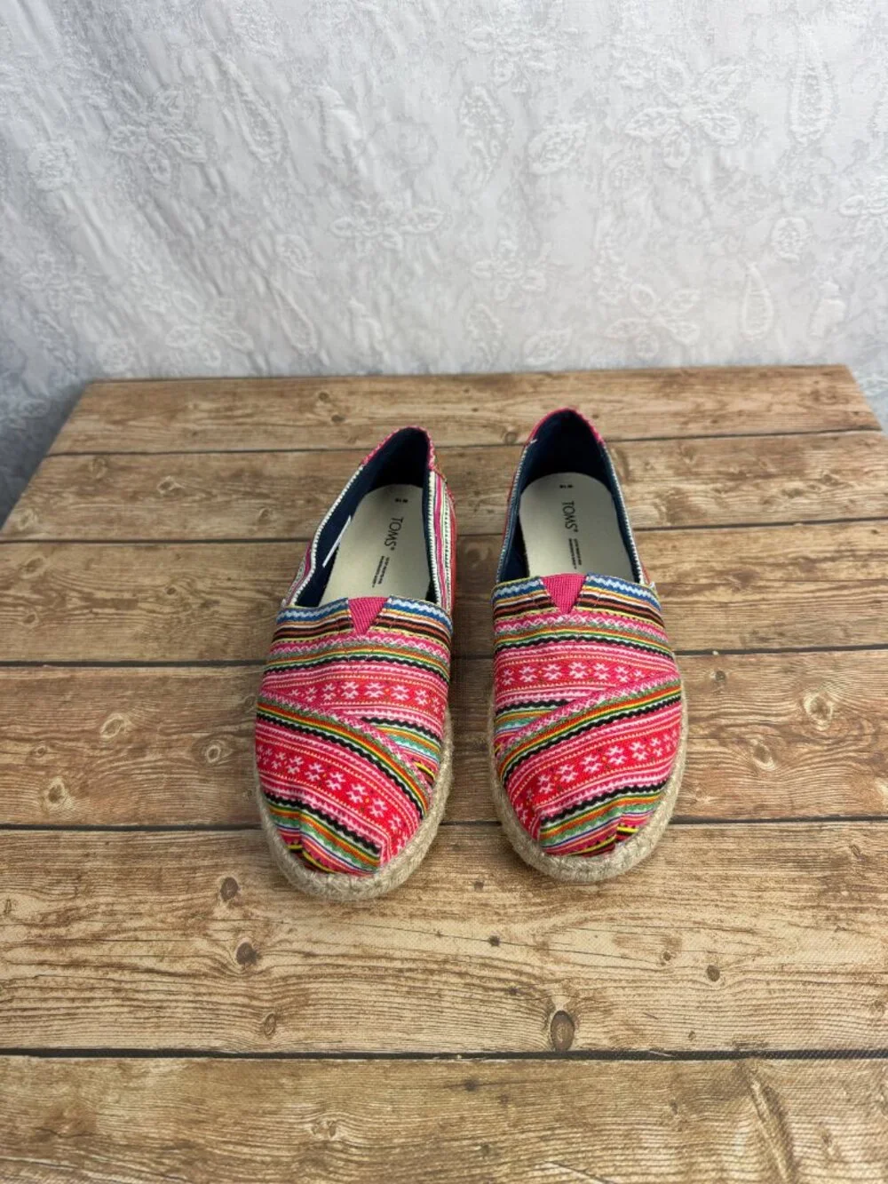 TOMS Women’s 10 Multicolor Tribal Aztec Espadrille Slip On Flats Boho Festival